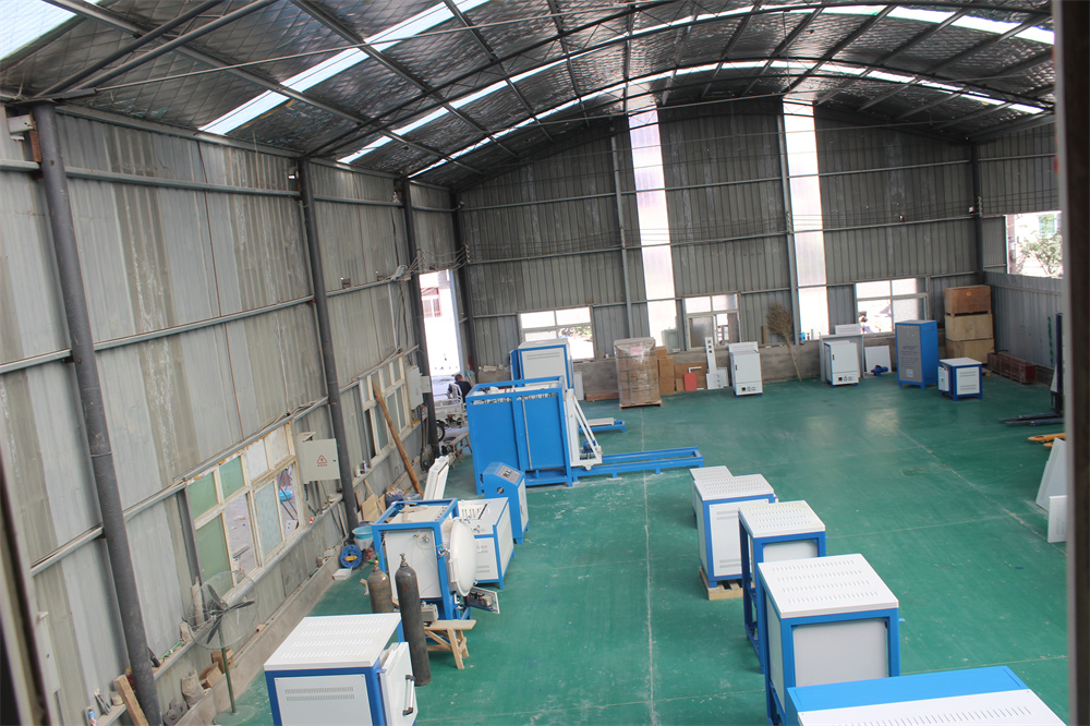 高溫工業電爐廠房設備展示