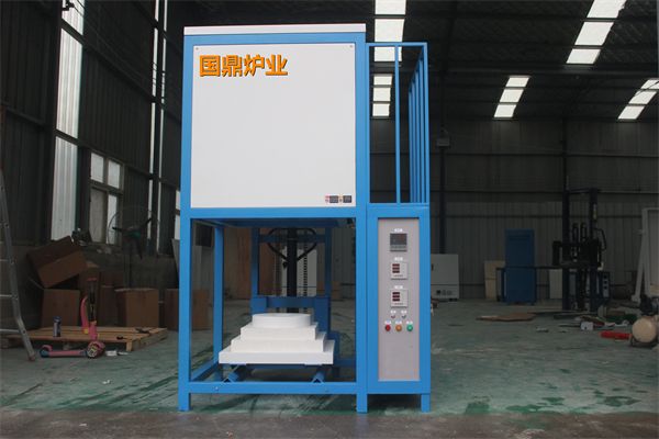 高溫升降爐爐膛材料老化的檢測周期是多久